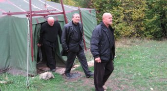 Есен Исмаилов на горно-лесной базе Школы Маржина
