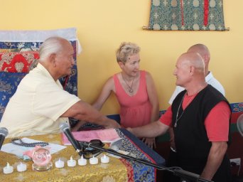  В.А. Маржин на аудиенции у Намкая Норбу Ринпоче, 2012 г.